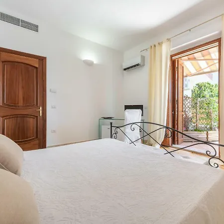 Bed & Breakfast Iole 2*