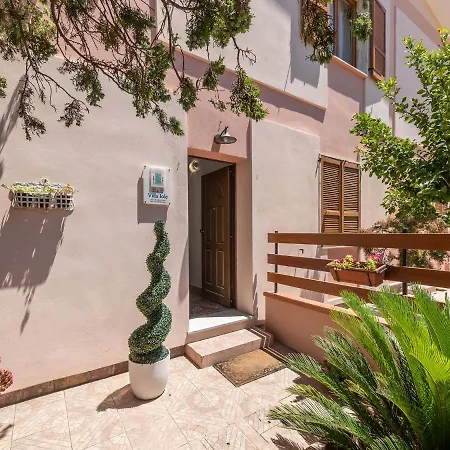 Iole Bed and breakfast