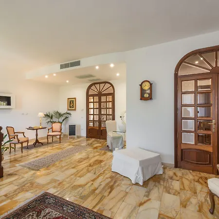 Bed & Breakfast Iole 4*