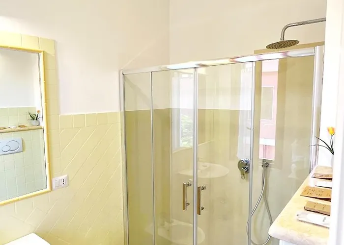 Iole Carloforte (Isola di San Pietro)